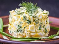 Рецепта Лесна и бърза яйчена салата с майонеза и горчица